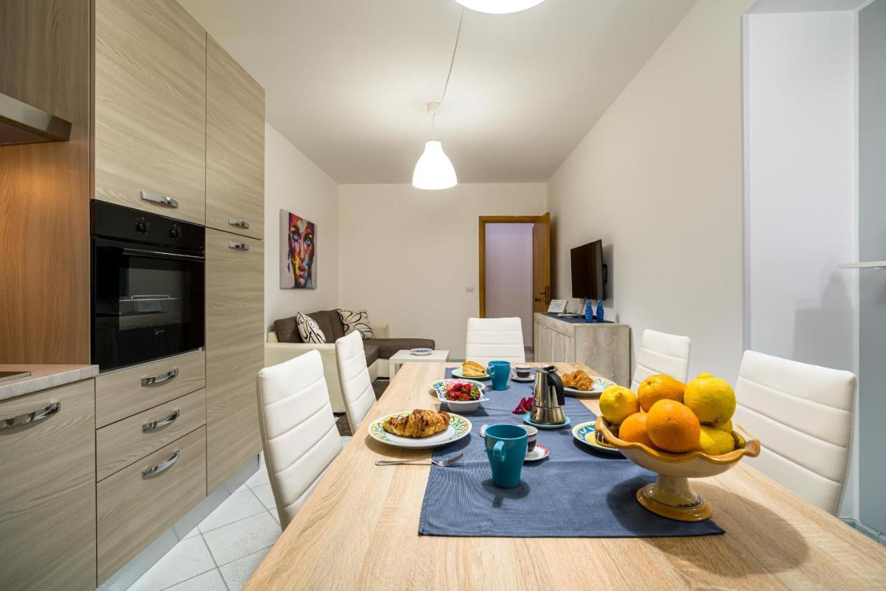 דירות Loft Baia Di לטויאני מראה חיצוני תמונה