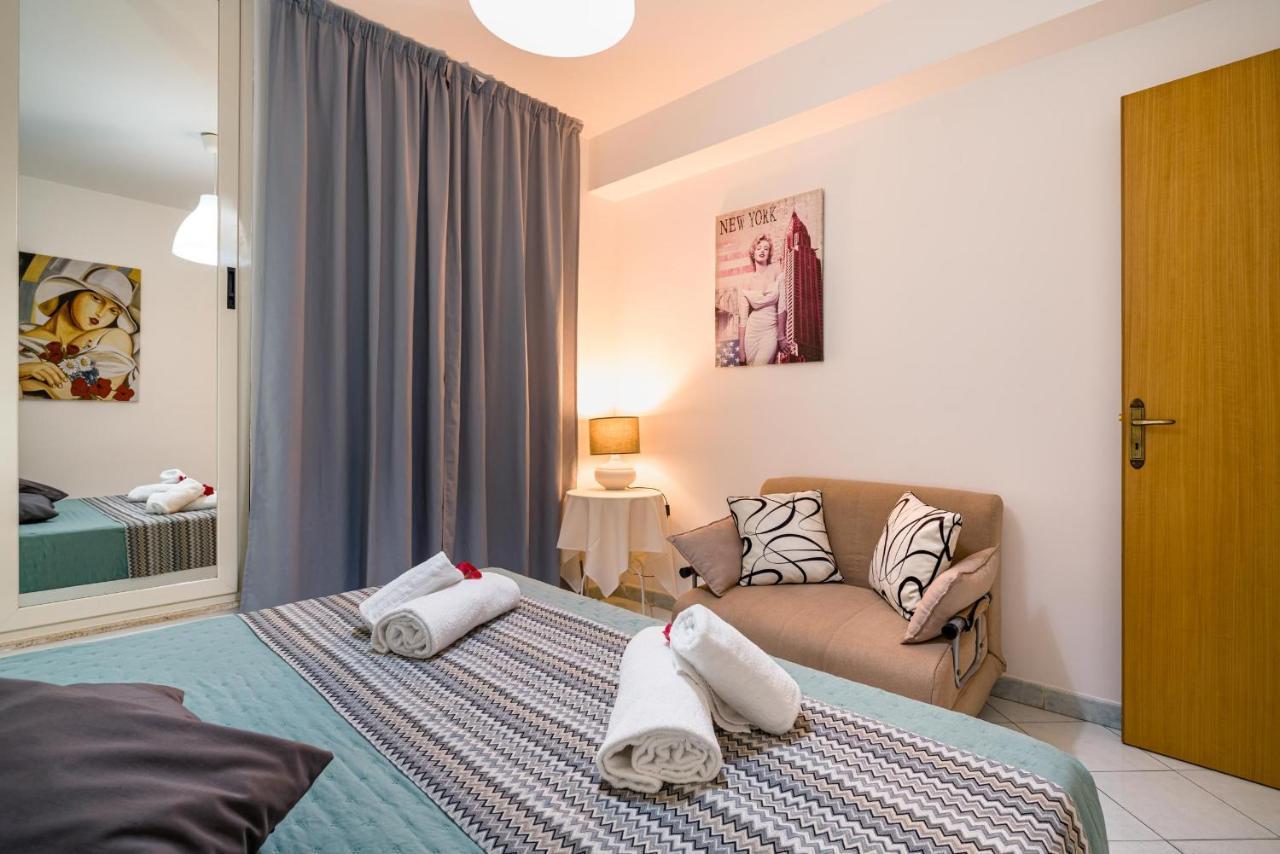 דירות Loft Baia Di לטויאני מראה חיצוני תמונה