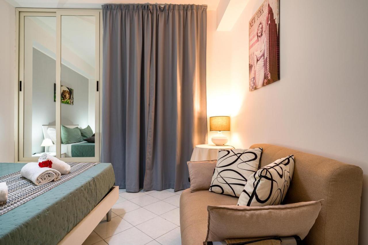 דירות Loft Baia Di לטויאני מראה חיצוני תמונה